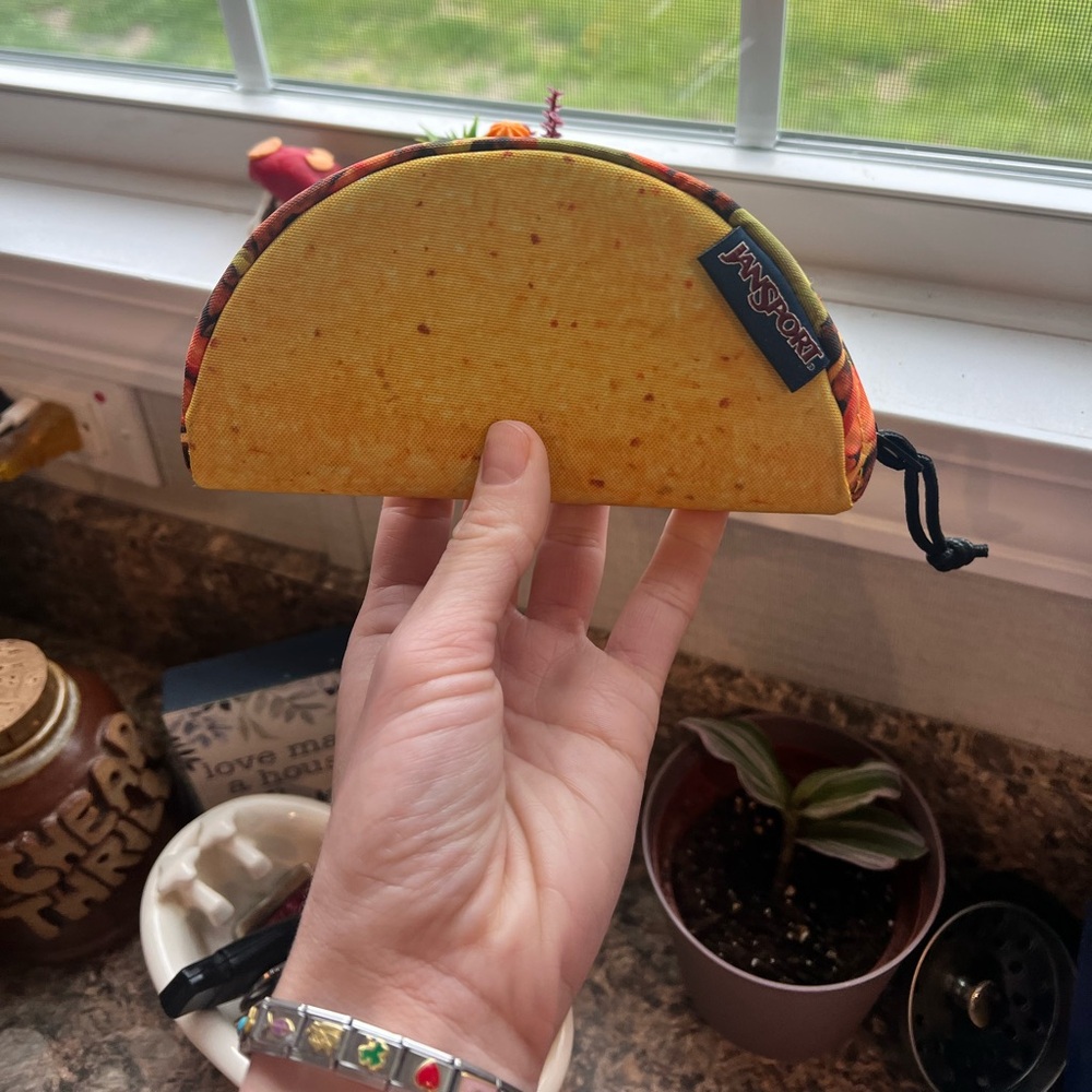 Jansport Taco Pouch